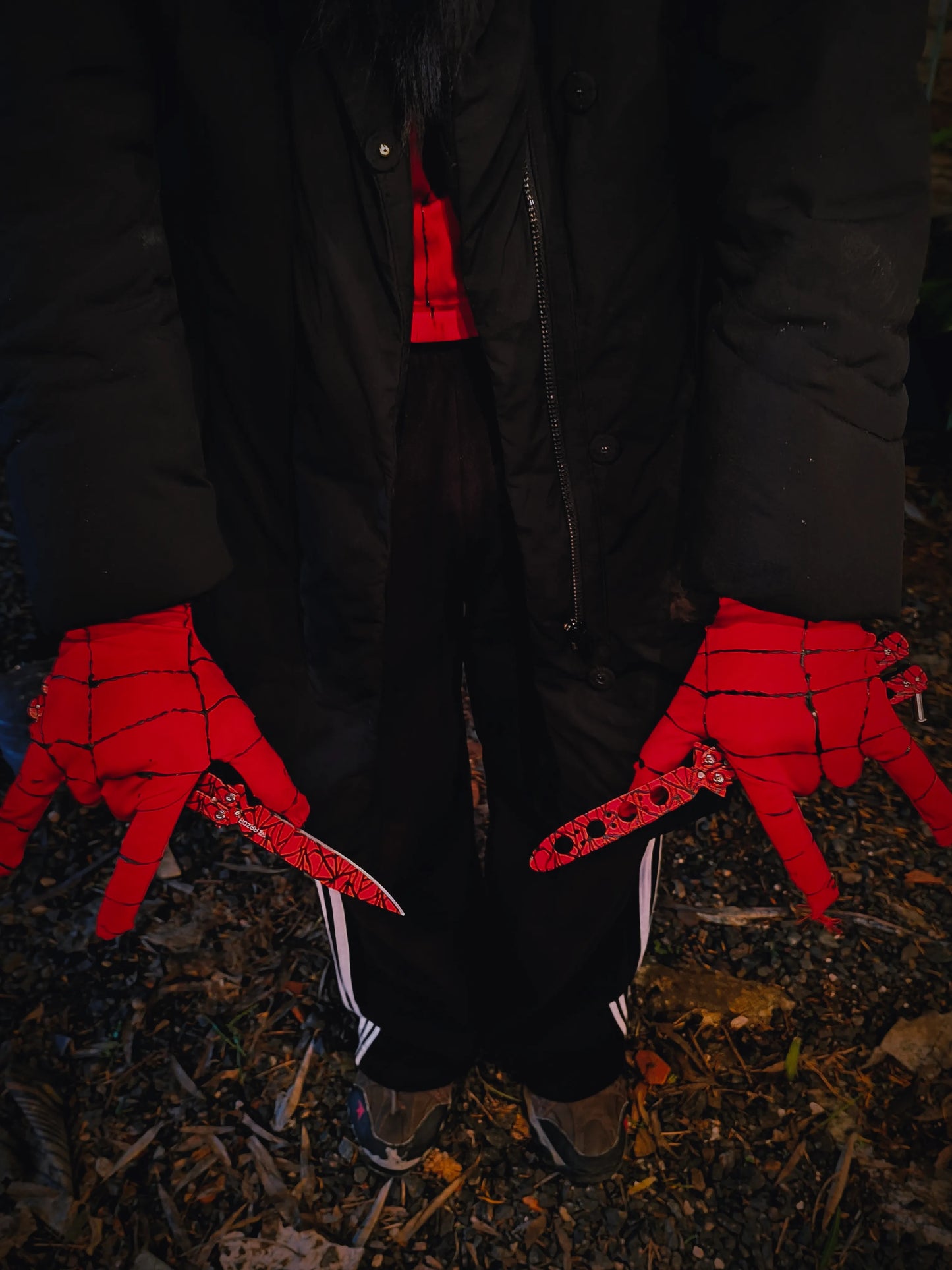 Navajas Mariposas SpiderWeb Detalles Acero en Mano Spider-Swag Colección